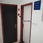 Rita - Charming 2-bedroom With Sea View, Διαμέρισμα Slano